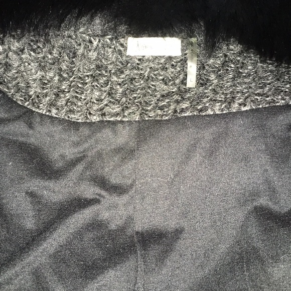 Neiman Marcus FOX FUR Collared Coat - Picture 8 of 8